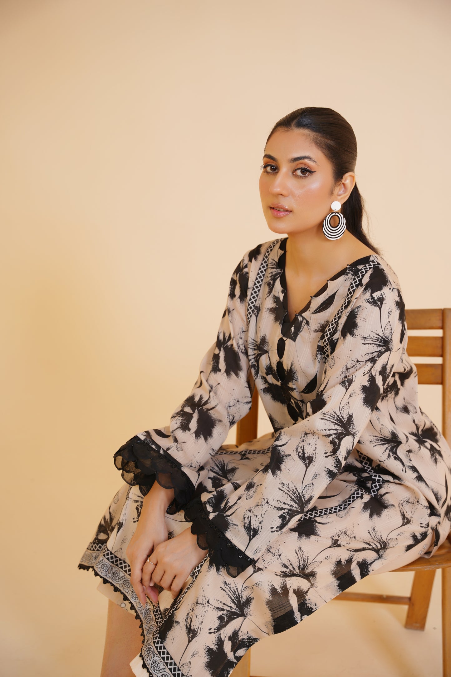 Moonlit Grace – Monochrome 3-Piece Printed Lawn Suit
