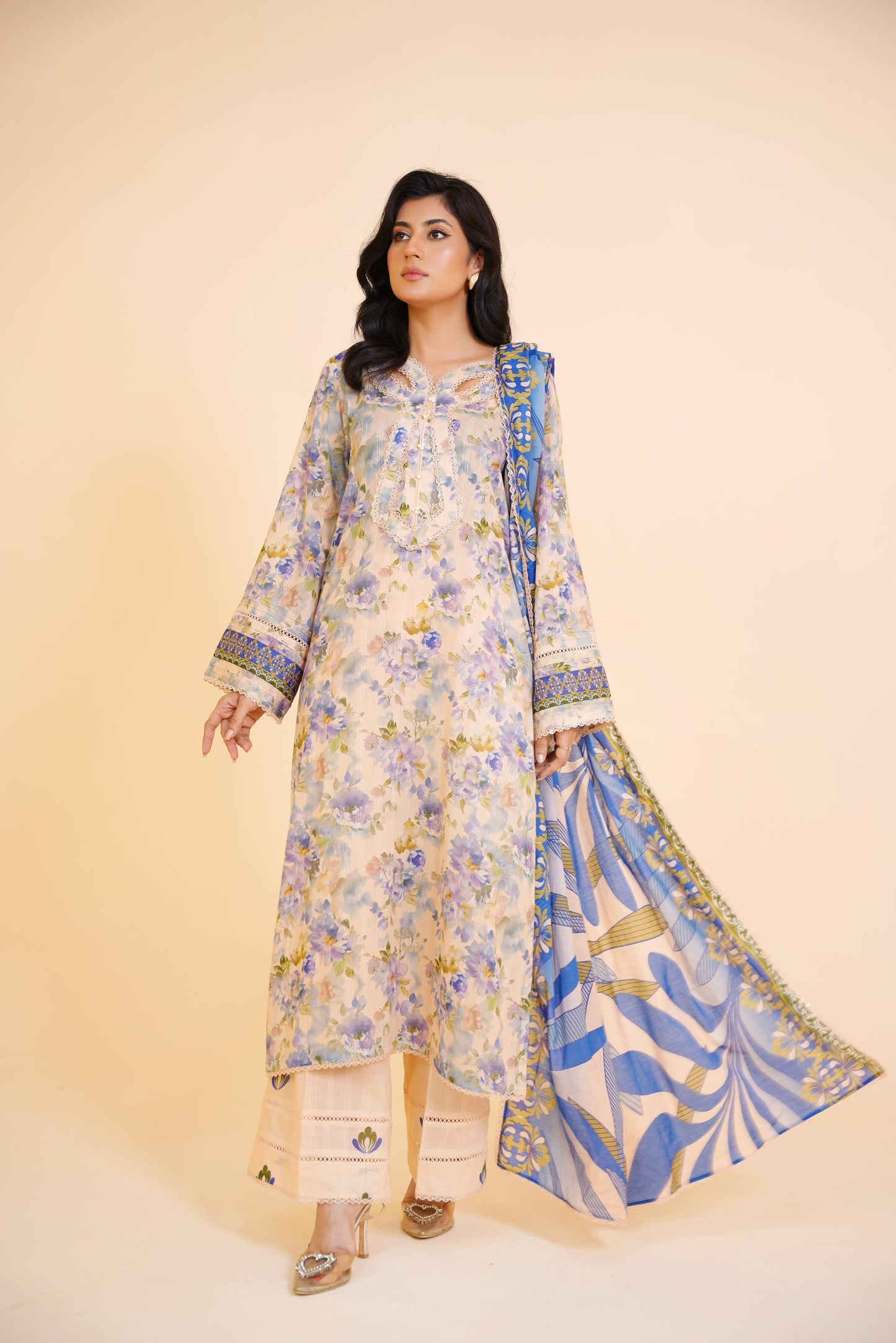 Lavender Breeze – 3 Piece Printed Lawn Suit