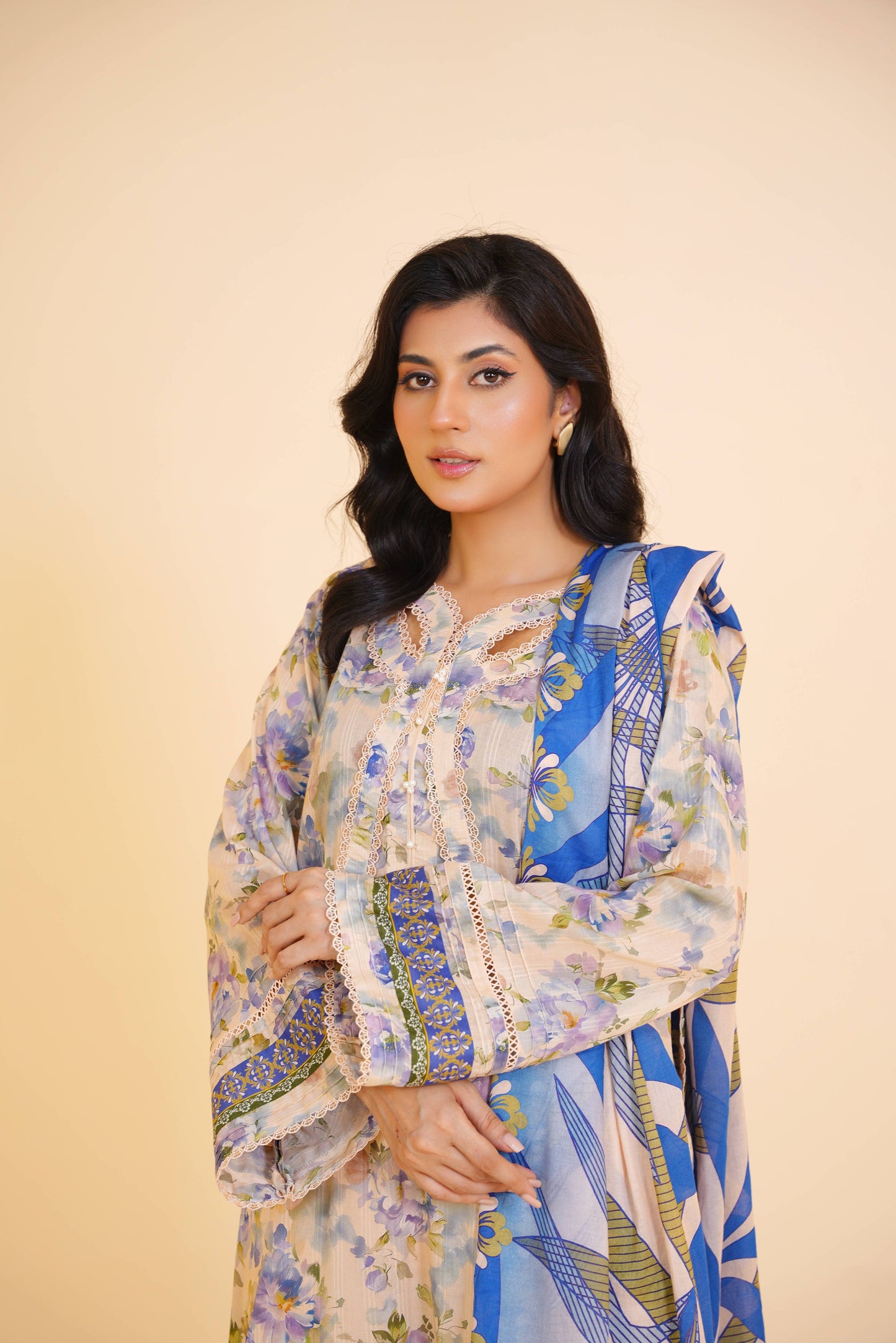 Lavender Breeze – 3 Piece Printed Lawn Suit