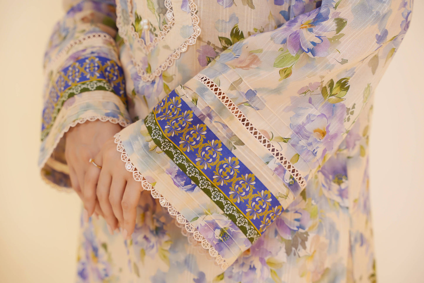 Lavender Breeze – 3 Piece Printed Lawn Suit