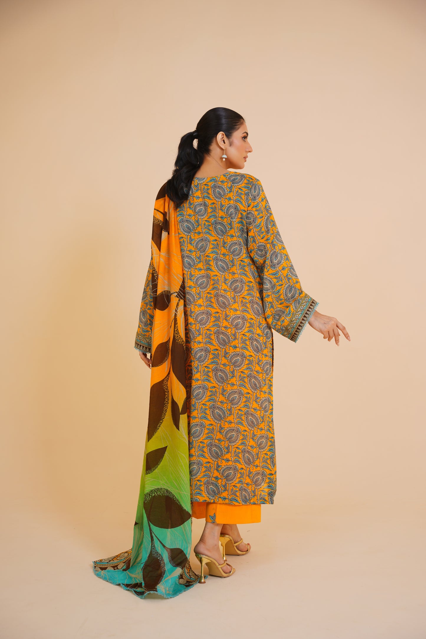 Saffron Breeze – Elegant Floral 3 Piece Printed Lawn Suit